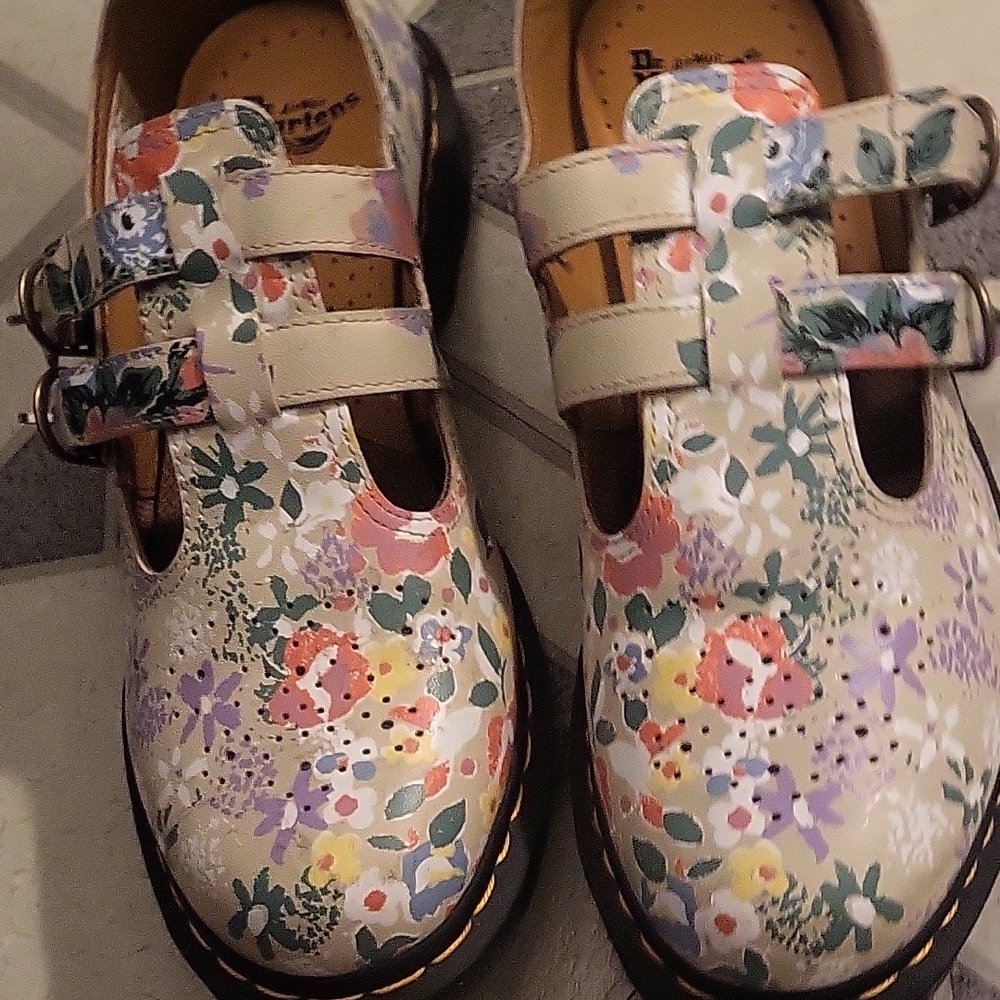 Dr. Martens Kids Floral Double Strap Shoes
